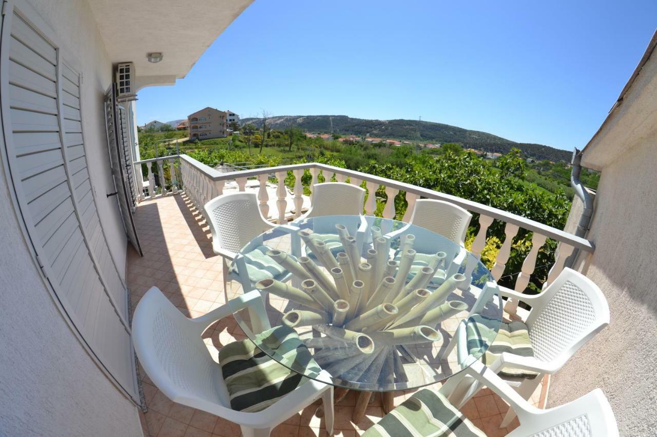Villa Ester โลปาร์ ภายนอก รูปภาพ